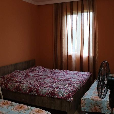 Guest House Barbi Kobuleti Εξωτερικό φωτογραφία