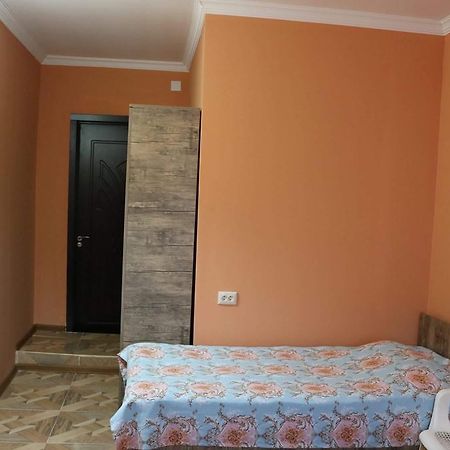 Guest House Barbi Kobuleti Εξωτερικό φωτογραφία