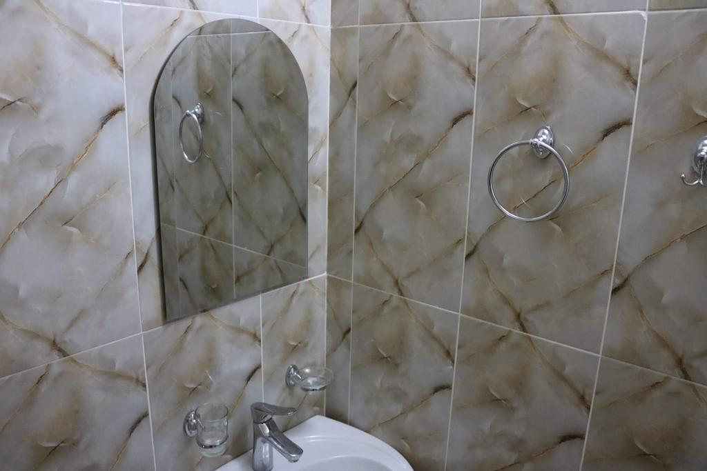 Guest House Barbi Kobuleti Εξωτερικό φωτογραφία